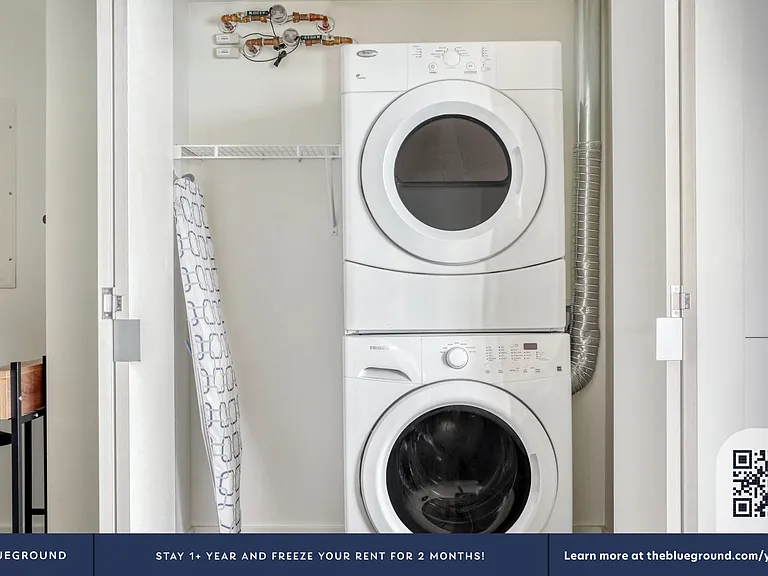 Washer/Dryer in Apartment