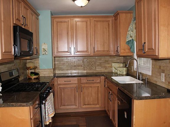 5th image of 2466 Longstreet Ave SW