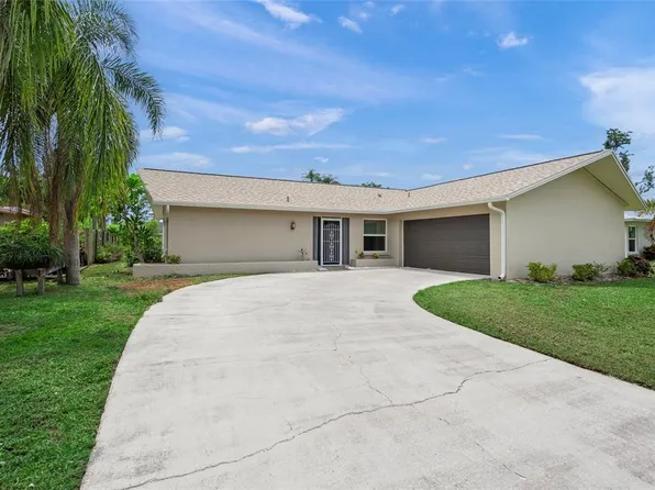 3829 Gatewood Dr, Sarasota, FL 34232