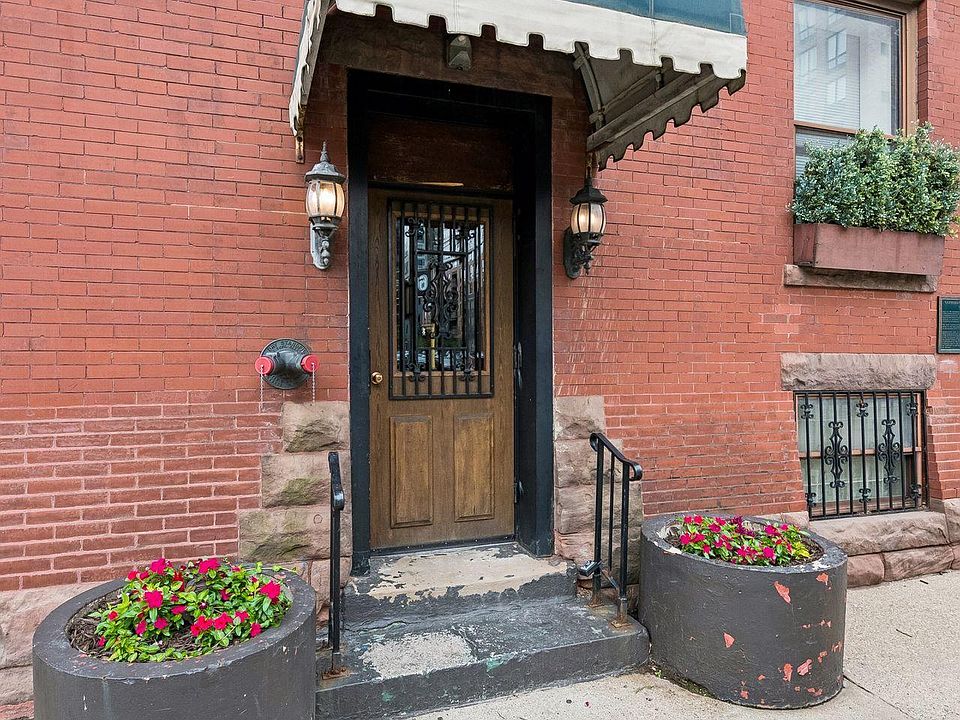 1st image of 601 S 9th St APT 1