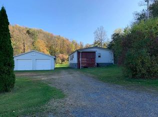 1325 Knob Run Rd, Duncansville, PA 16635