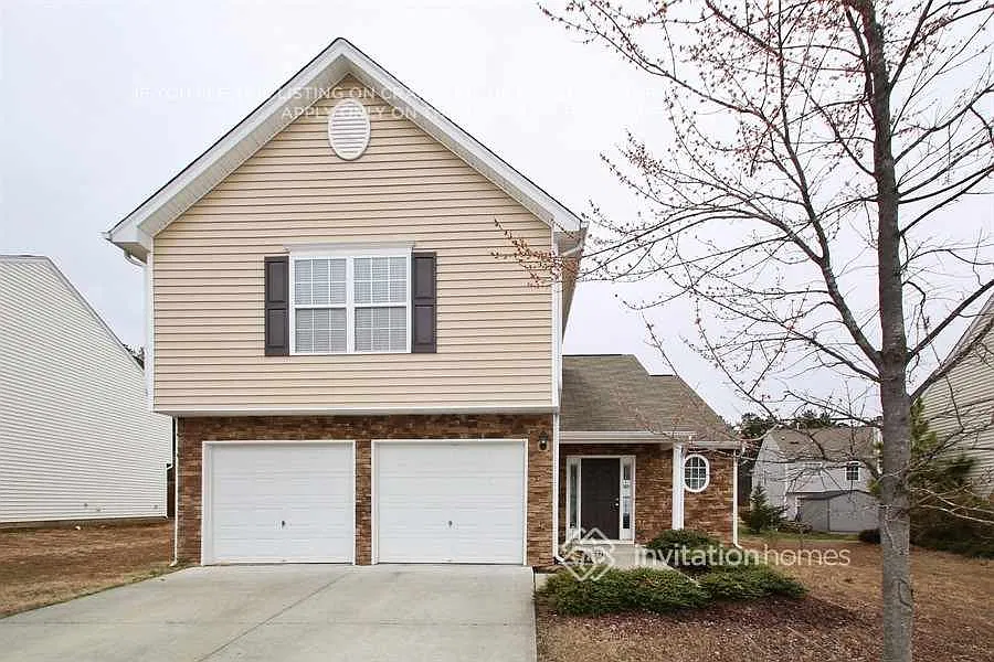 608 Big Twig Ln Durham, NC 27703 — Photo 2