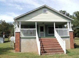 1523 Gilbert Ln, Lenoir, NC 28645