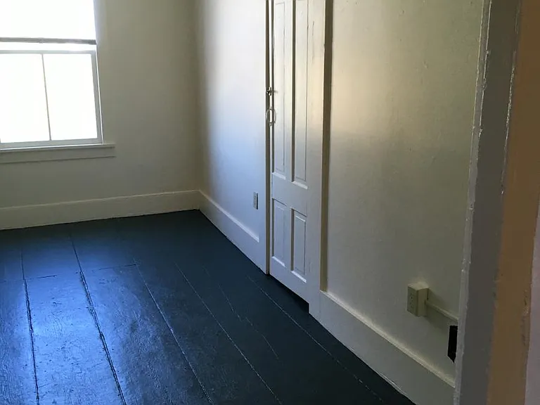 Large bedroom with walk in closet
