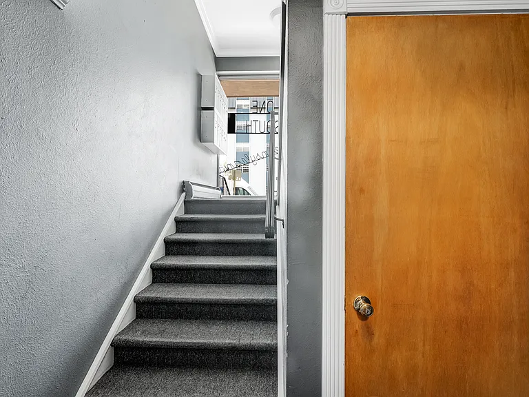 1 S Pennsylvania St #101 — Photo 5
