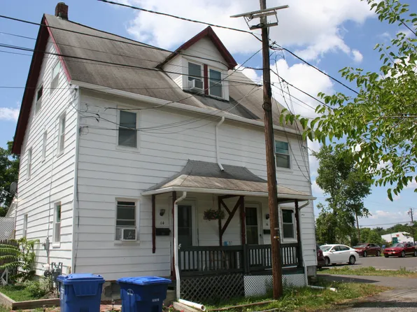 14 Blue Anchor St, Marlton, NJ 08053