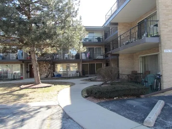 3177 W 115th St APT 1W, Merrionette Park, IL 60803
