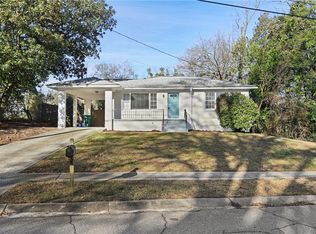 725 Burbank Cir SE, Atlanta, GA 30080