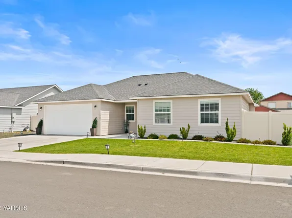 1909 S 61st Ave, Yakima, WA 98903