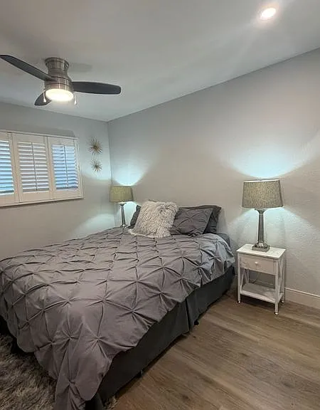 2801 N Los Felices Cir E #D107 — Photo 10