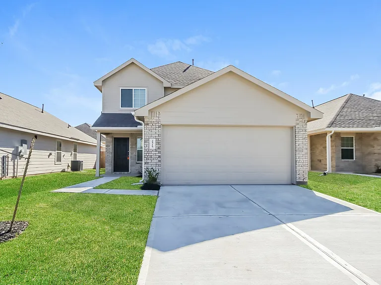 2515 Westslope Dr — Photo 1