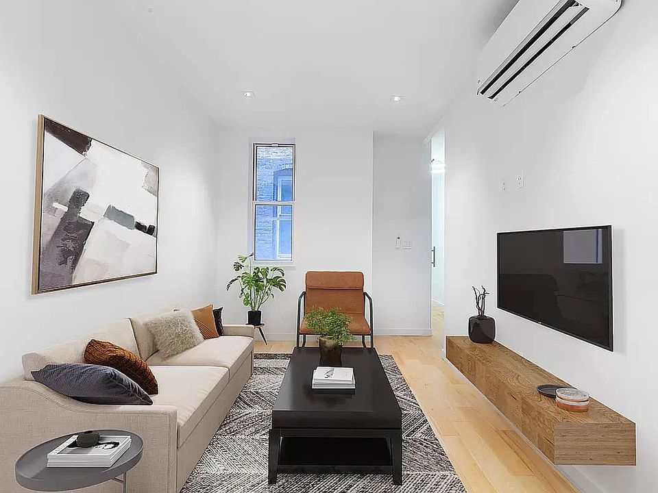 1st image of 820 Marcy Ave APT 4