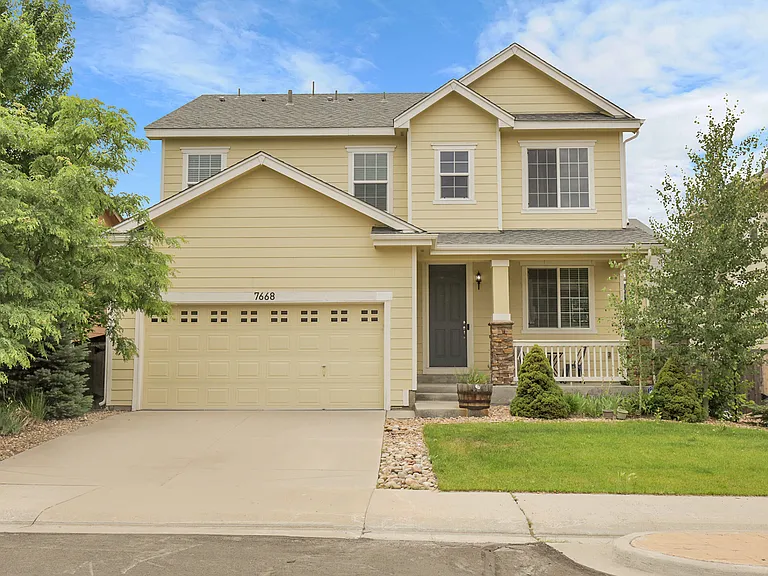 7668 Sabino Ln — Photo 1