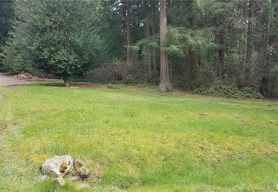 Photo from approximate South West corner (near Rock in forground)