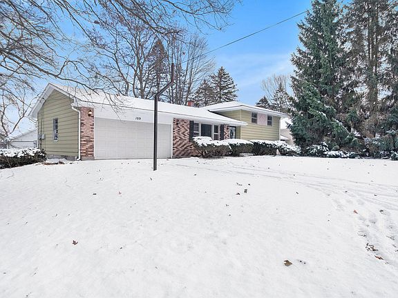 2nd image of 109 Harriet Ln