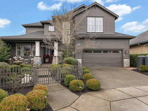 985 Langhart Court, Healdsburg, CA 95448