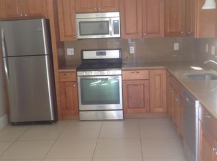 45 Gardner Rd APT 2, Nahant, MA 01908