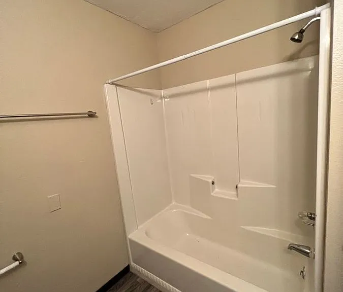 4010 Westover Rd SE #1 — Photo 8