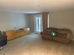 3024 Stratford Ct, Loveland, OH