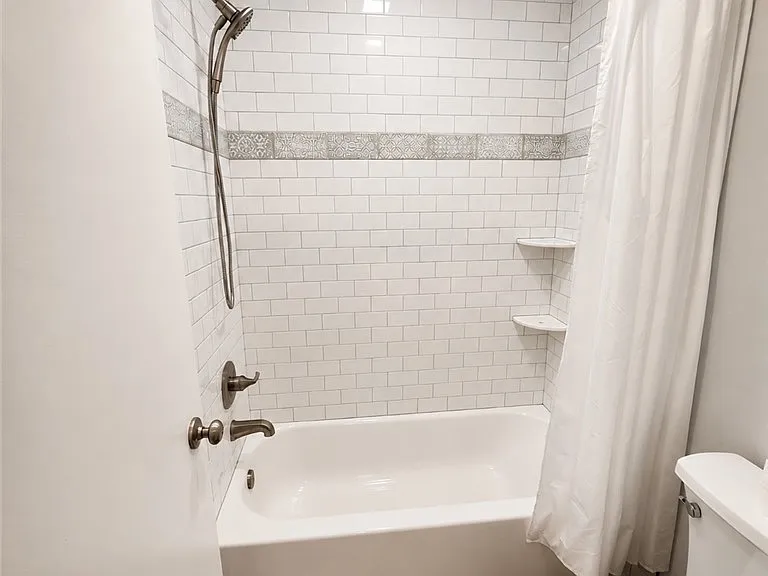 131 S Poplar Ave #26 — Photo 18