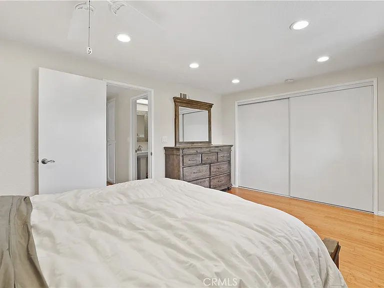 20981 Coastview Ln — Photo 34