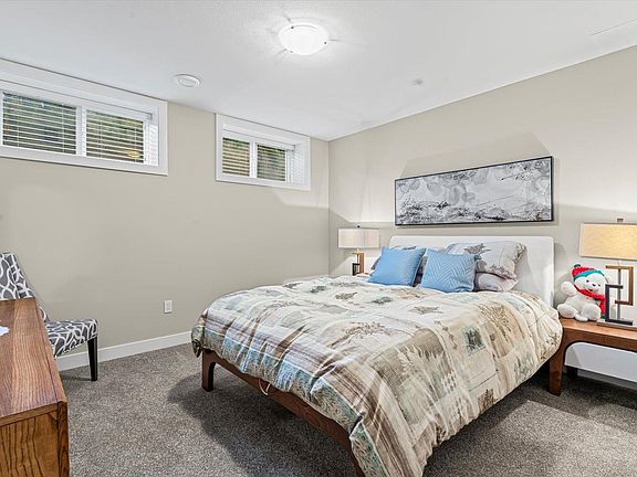 5th image of 46110 Thomas Rd #38