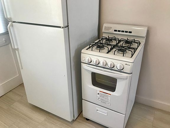 New stove/oven.