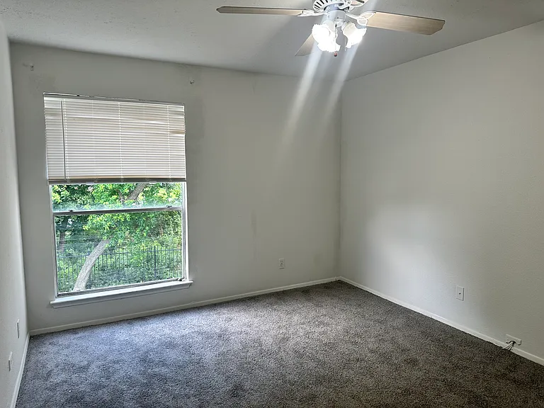 7313 Gulf Fwy #409 — Photo 22