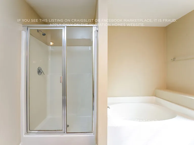2472 Folsom St — Photo 13