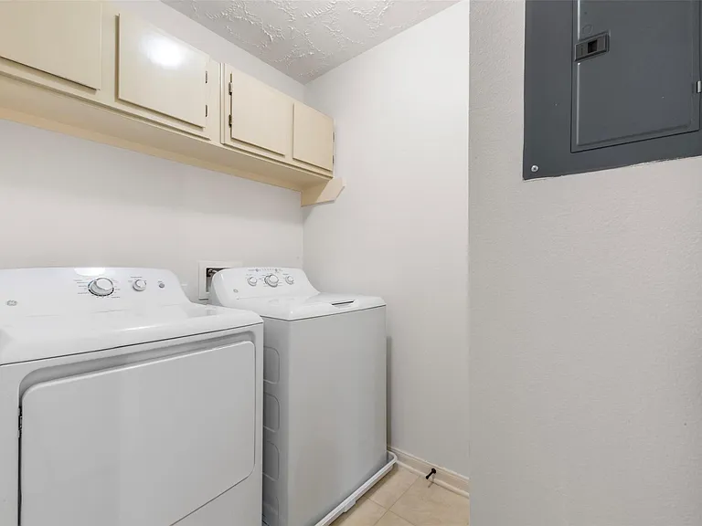 8051 Bay Branch Dr #423 — Photo 17