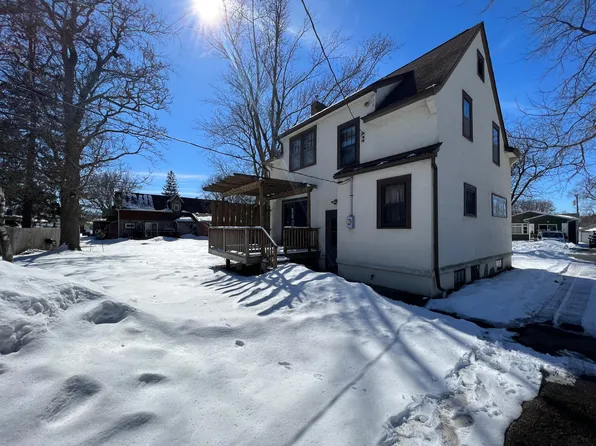 405 1st Ave SE, Pine Island, MN 55963