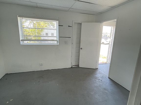 2nd image of 549 NE 34th St