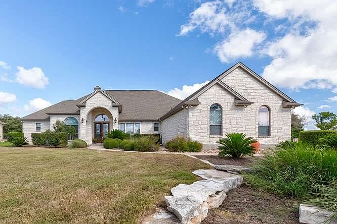1st image of 225 Canyon Vista Ln