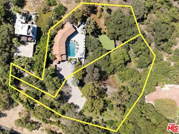 13355 Mulholland Dr, Beverly Hills, CA 90210
