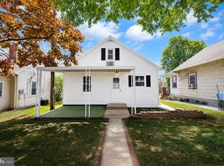 1425 Harding Ave, Hershey, PA 17033