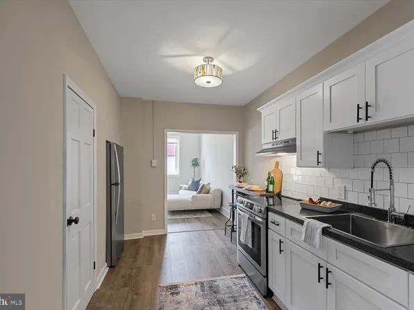 645 1/2 Columbia Ave, Lancaster, PA 17603