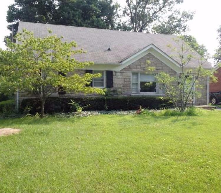 1st image of 689 Mount Vernon Dr