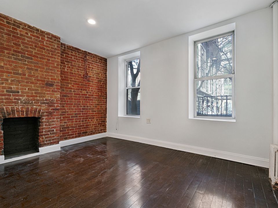 1st image of 328 W 47th St APT 2A