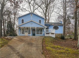1171 Rolling Green Dr, Acworth, GA 30102