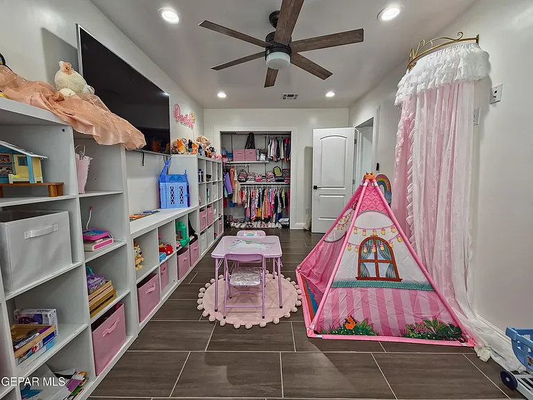 7321 Cuba Dr — Photo 20
