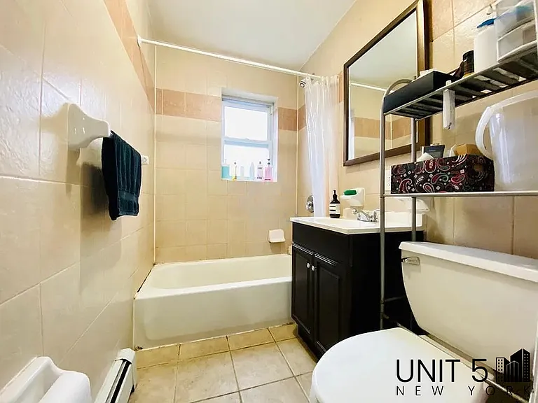 1404 Bedford Ave #2 — Photo 11