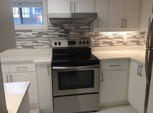 75 High Park Blvd #6, Toronto, ON M6R 1M9
