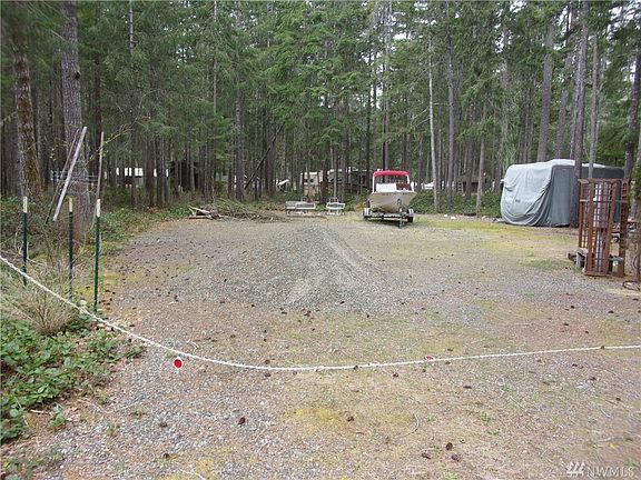 4th image of 121 N Conifer Crst
