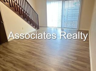 3600 SW 19th Ave APT 22, Gainesville, FL 32607