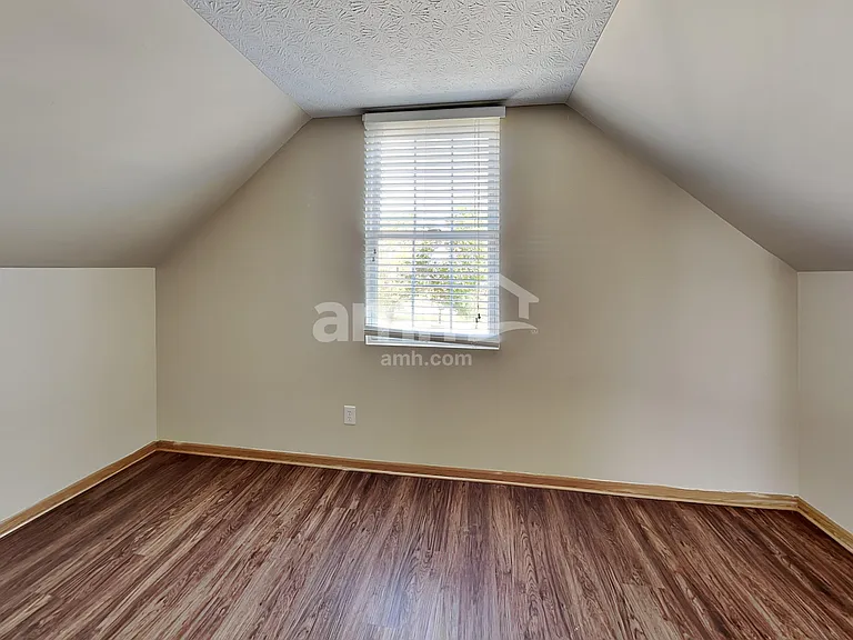 6019 Haydens Crossing Blvd — Photo 14