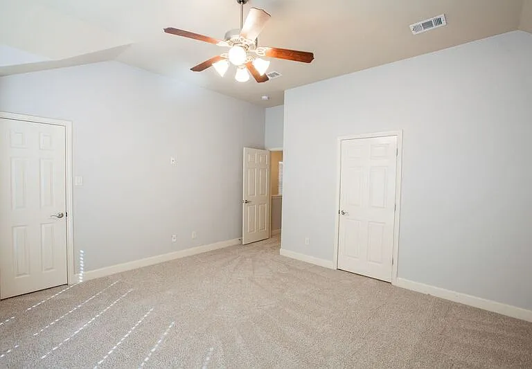 5124 Belmont Ave — Photo 30