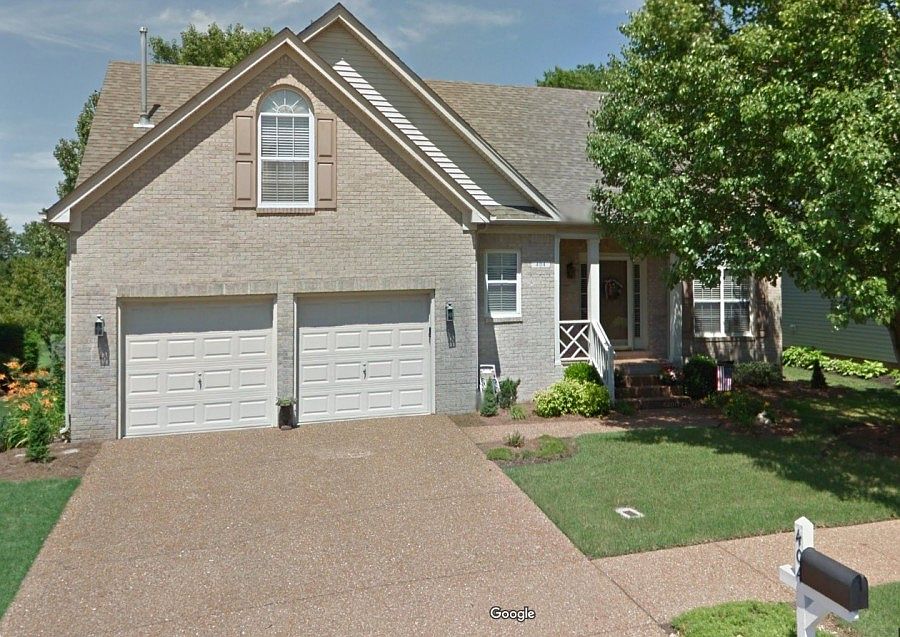 1st image of 404 Essex Park Cir