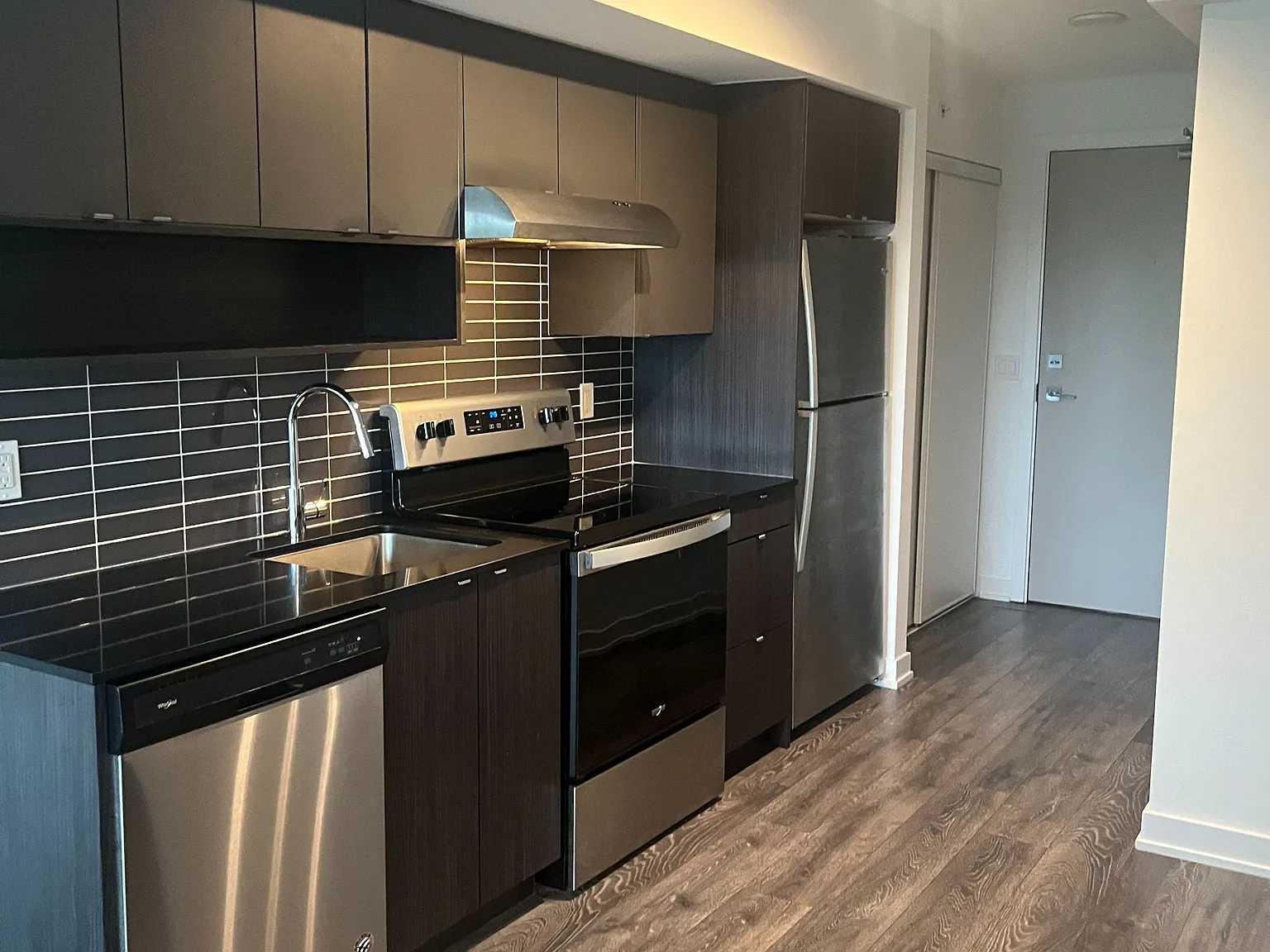 1 bed, $1,950 — Photo 1