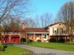 4711 Rocky Mills Dr, Frederick, MD 21703