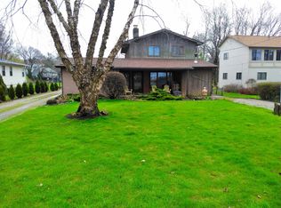 3902 E Kirk Dr, Pt Clinton, OH 43452